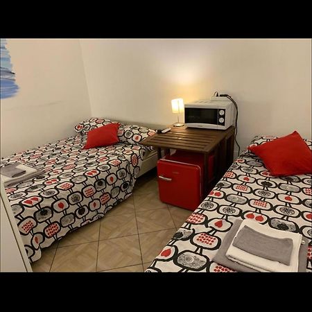 Backpackers House Bed and Breakfast Μπολόνια Εξωτερικό φωτογραφία